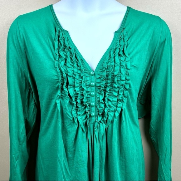 Lane Bryant Green Supima Cotton Pleated Ruffle Pullover V Neck Top - Picture 4 of 8